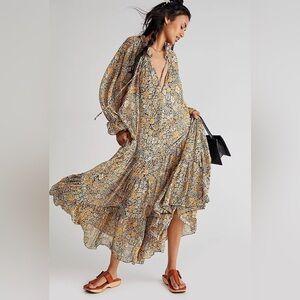 FREE PEOPLE feelin’ groovy maxi dress